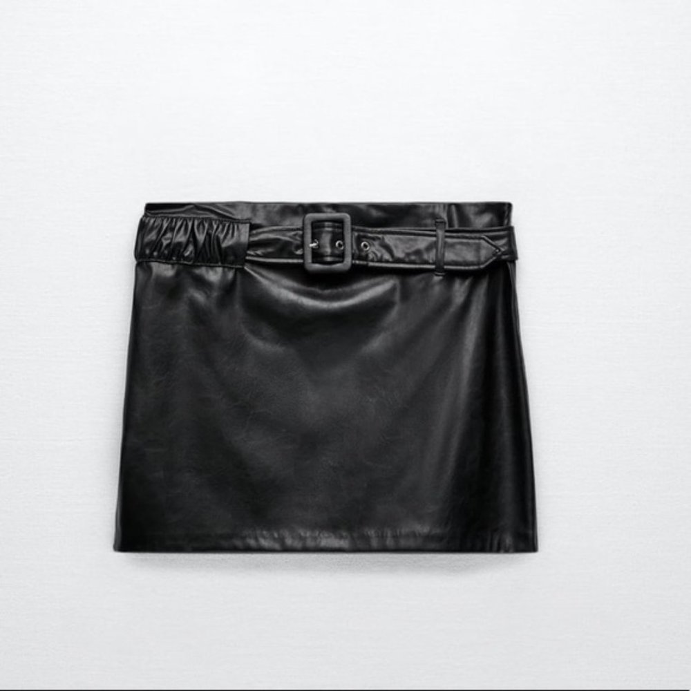 belted faux leather skirt size medium